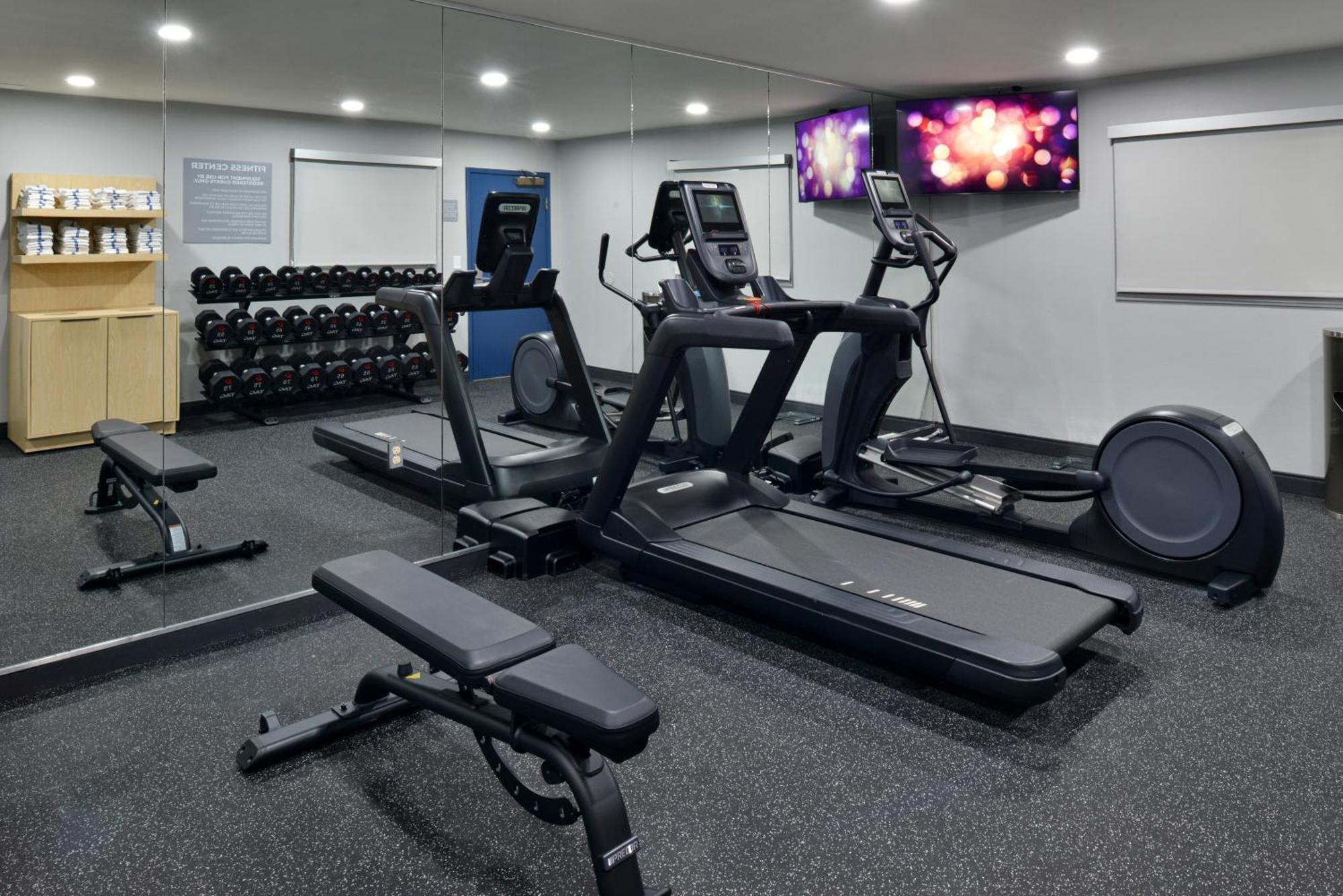 Spark By Hilton Dallas Market Center Екстер'єр фото