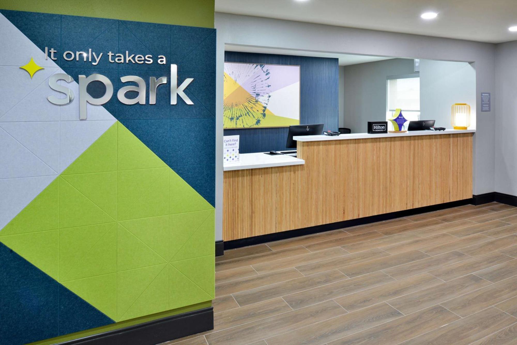 Spark By Hilton Dallas Market Center Екстер'єр фото